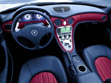 Maserati 4200 GT, Кабриолет — передняя панель
