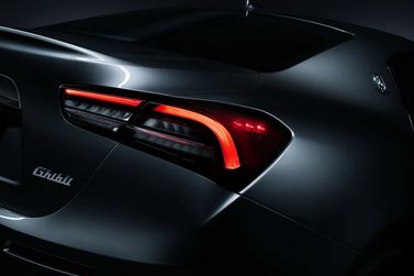 Maserati Ghibli ثالثاً فيس ليفت 2، سيدان — المصباح الخلفي