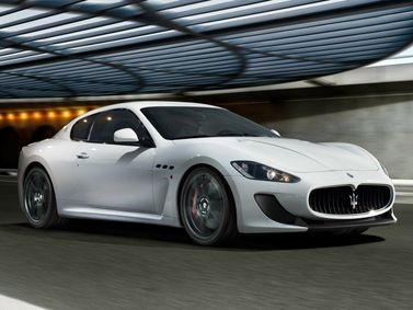 Maserati GranTurismo I، كوبيه MC Stradale — منظر أمامي أيمن