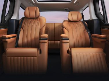 Maxus G10 I Рестайлинг 3, Минивэн — передние сиденья