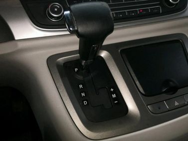 Maxus G10 I، ميني فان — محدد ناقل الحركة