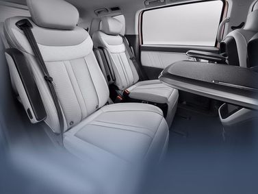 Maxus G70, Минивэн — задние сиденья