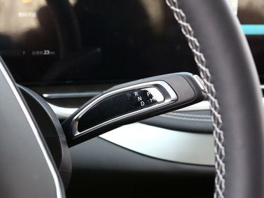 Maxus G90, Минивэн — селектор коробки передач