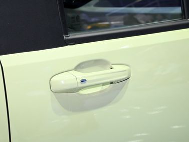 Maxus V70, Минивэн — деталь интерьера