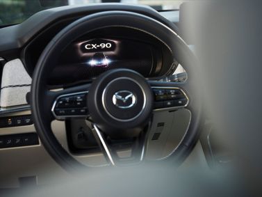 Mazda CX-90، دفع رباعي 5 أبواب — لوحة العدادات