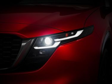 Mazda CX-5 ثالثاً، دفع رباعي 5 أبواب — المصباح الأمامي