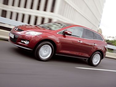 Mazda CX-7 I، دفع رباعي 5 أبواب — منظر أمامي أيمن