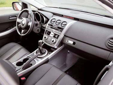 Mazda CX-7 I، دفع رباعي 5 أبواب — لوحة القيادة