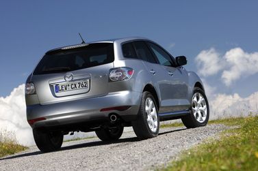 Mazda CX-7 أنا فيس ليفت، دفع رباعي 5 أبواب — منظر خلفي أيمن