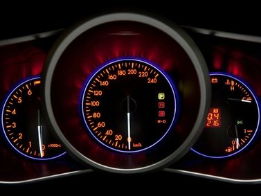 Mazda CX-7 أنا فيس ليفت، دفع رباعي 5 أبواب — لوحة العدادات