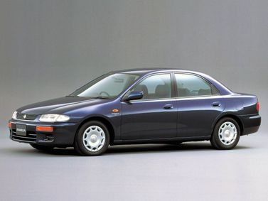 Mazda Familia سابعاً (BH)، سيدان — منظر أمامي أيسر