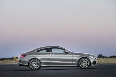 Mercedes-Benz C-Class IV (W205)، كوبيه — منظر من الجانب الأيمن