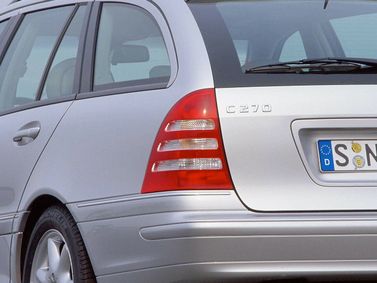 Mercedes-Benz C-Class II (W203)، واجون 5 أبواب — الجزء الخلفي من السيارة عن قرب