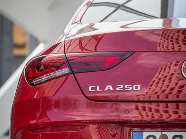 Mercedes-Benz CLA II (ج 118، س 118)، سيدان — الجزء الخلفي من السيارة عن قرب