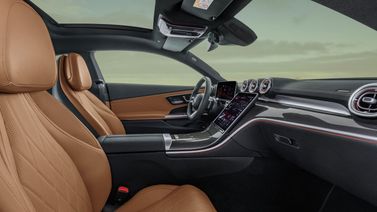Mercedes-Benz CLE، كوبيه — منظر عام للمقصورة