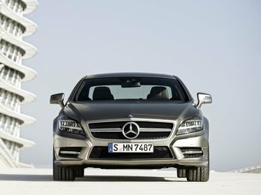 Mercedes-Benz CLS II (C218)، سيدان — منظر أمامي
