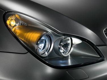 Mercedes-Benz CLS I (C219) فيس ليفت I (C219)، سيدان — المصباح الأمامي