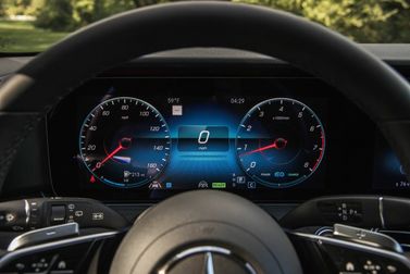 Mercedes-Benz E-Class V (W213, S213, S213, C238) فيس ليفت، واجون 5 أبواب All-Terrain — لوحة العدادات