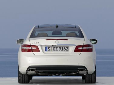 Mercedes-Benz E-Class IV (W212، S212، C207)، كوبيه - سقف صلب — منظر خلفي