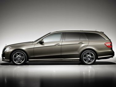 Mercedes-Benz E-Class IV (W212، S212، C207)، واجون 5 أبواب — منظر من الجانب الأيسر