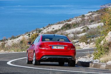 Mercedes-Benz E-Class عملية فيس ليفت IV (W212، S212، C207)، كوبيه - سقف صلب — منظر خلفي أيسر