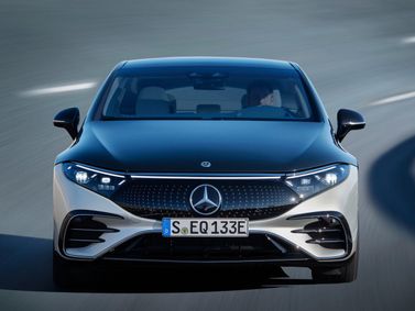 Mercedes-Benz EQS، ليفتباك — منظر أمامي