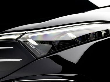 Mercedes-Benz EQS I عملية شد الوجه، ليفتباك — المصباح الأمامي