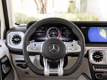 Mercedes-Benz G-Class AMG II (W463)، دفع رباعي 5 أبواب — عجلة القيادة