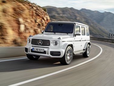 Mercedes-Benz G-Class AMG II (W463)، دفع رباعي 5 أبواب — منظر أمامي أيمن