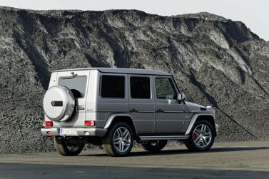 Mercedes-Benz G-Class AMG I (W463) عملية فيس ليفت 2، دفع رباعي 5 أبواب — منظر خلفي أيمن