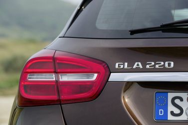 Mercedes-Benz GLA I (X156)، دفع رباعي 5 أبواب — الجزء الخلفي من السيارة عن قرب