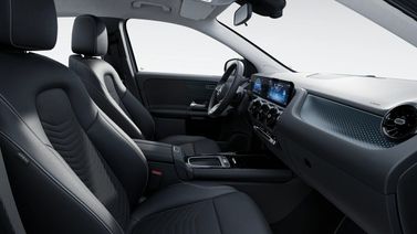 Mercedes-Benz GLA عملية فيس ليفت II (H247) II (H247)، دفع رباعي 5 أبواب — المقاعد الأمامية