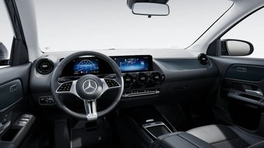 Mercedes-Benz GLA عملية فيس ليفت II (H247) II (H247)، دفع رباعي 5 أبواب — منطقة السائق