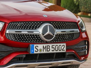 Mercedes-Benz GLC Coupe I (C253) فيس ليفت، دفع رباعي 5 أبواب — شبكة المبرد