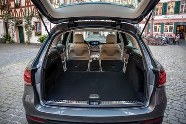Mercedes-Benz GLC I (X253) فيس ليفت I (X253)، دفع رباعي 5 أبواب — حجرة الأمتعة