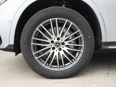 Mercedes-Benz GLC II (X254)، دفع رباعي 5 أبواب L — جنط العجلة