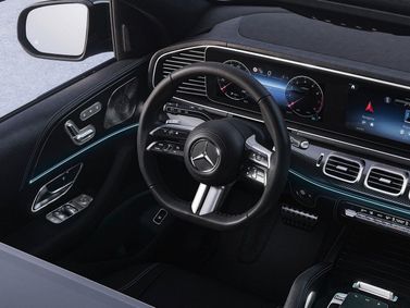 Mercedes-Benz GLE II (V167) فيس ليفت II (V167)، دفع رباعي 5 أبواب — منطقة السائق