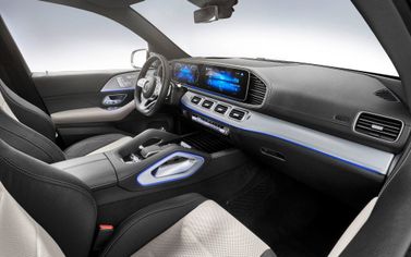 Mercedes-Benz GLE II (V167)، دفع رباعي 5 أبواب — لوحة القيادة