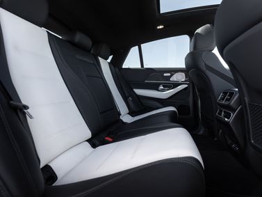 Mercedes-Benz GLE Coupe II (C167) Facelift 2, SUV 5 dr. — rear seats