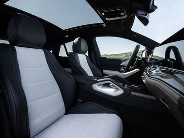 Mercedes-Benz GLE Coupe II (C167) Facelift 2, SUV 5 dr. — front seats