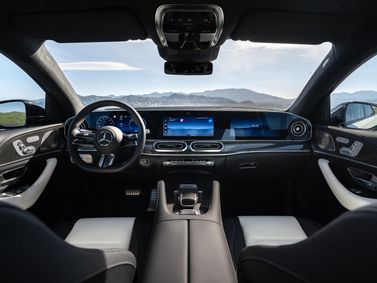 Mercedes-Benz GLE Coupe II (C167) Facelift 2, SUV 5 dr. — dashboard