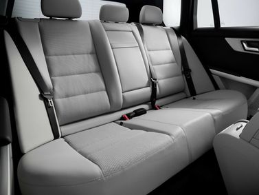 Mercedes-Benz GLK-Class I (X204)، دفع رباعي 5 أبواب — المقاعد الخلفية
