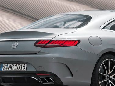 Mercedes-Benz S-Class فيس ليفت السادس (W222، C217)، كوبيه — منظر خلفي أيمن