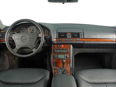 Mercedes-Benz S-Class عملية فيس ليفت III (W140)، سيدان Long — لوحة القيادة