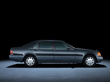Mercedes-Benz S-Class III (W140)، سيدان Long — منظر من الجانب الأيسر