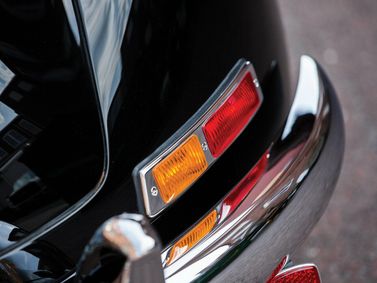 Mercedes-Benz SL-Class W198، كوبيه — المصباح الخلفي