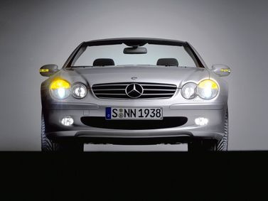 Mercedes-Benz SL-Class V (R230), Родстер — вид спереди