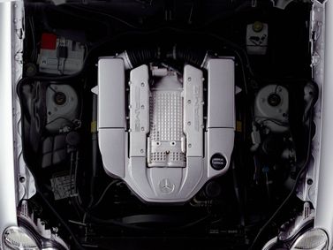 Mercedes-Benz SL-Class AMG II (R230)، رودستر — حجرة المحرك