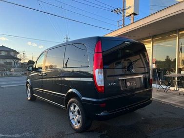Mercedes-Benz V-Class II (W639)، ميني فان Compact — منظر خلفي بزاوية ثلاثة أرباع
