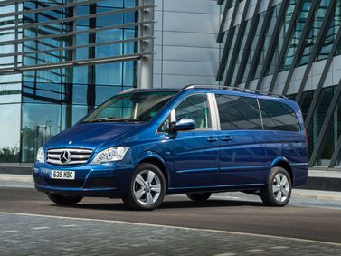 Mercedes-Benz V-Class عملية فيس ليفت II (W639) II (W639)، ميني فان Long — منظر أمامي بزاوية ثلاثة أرباع